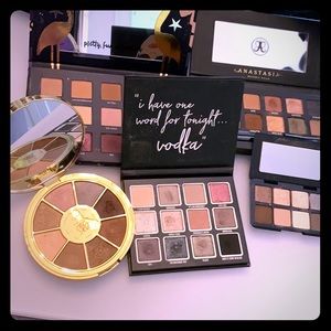 Make up bundle